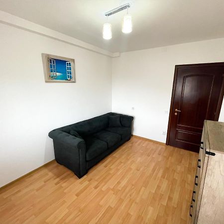 National Arena Mega Mall Elana Apartment Bucarest Extérieur photo