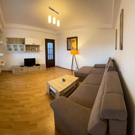 National Arena Mega Mall Elana Apartment Bucarest Extérieur photo